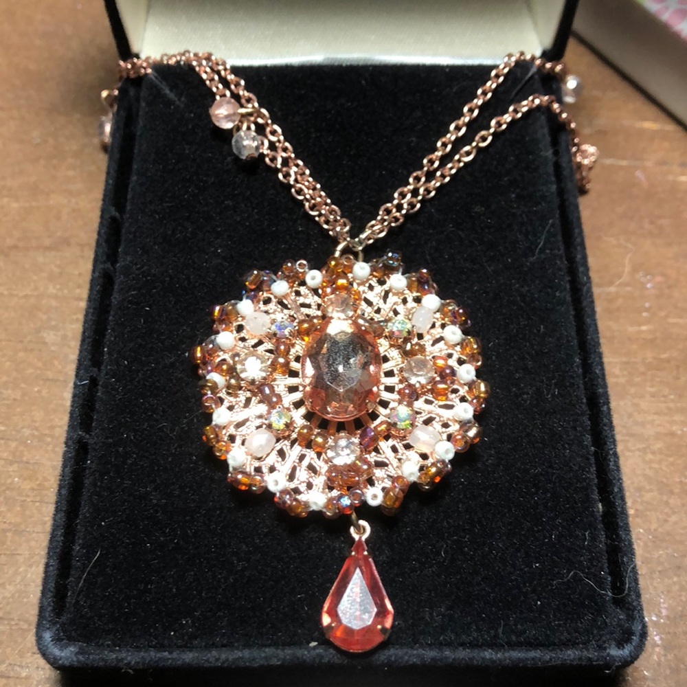 Two chain beautiful pendant necklace